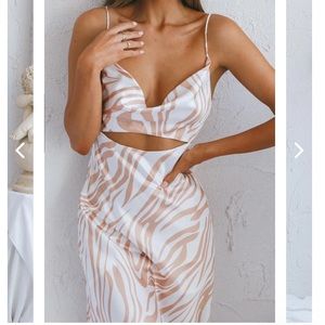 Selfie Leslie Maxi Dress